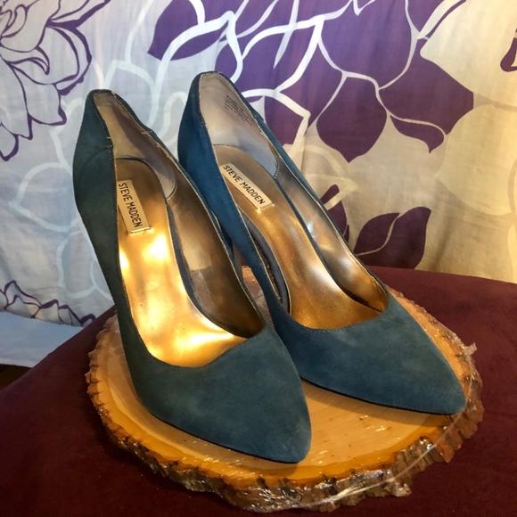 Steve Madden Carolina Blue Suede High Heels - Picture 7 of 8